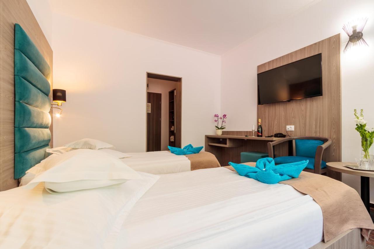 Hotel Orizont 3*
